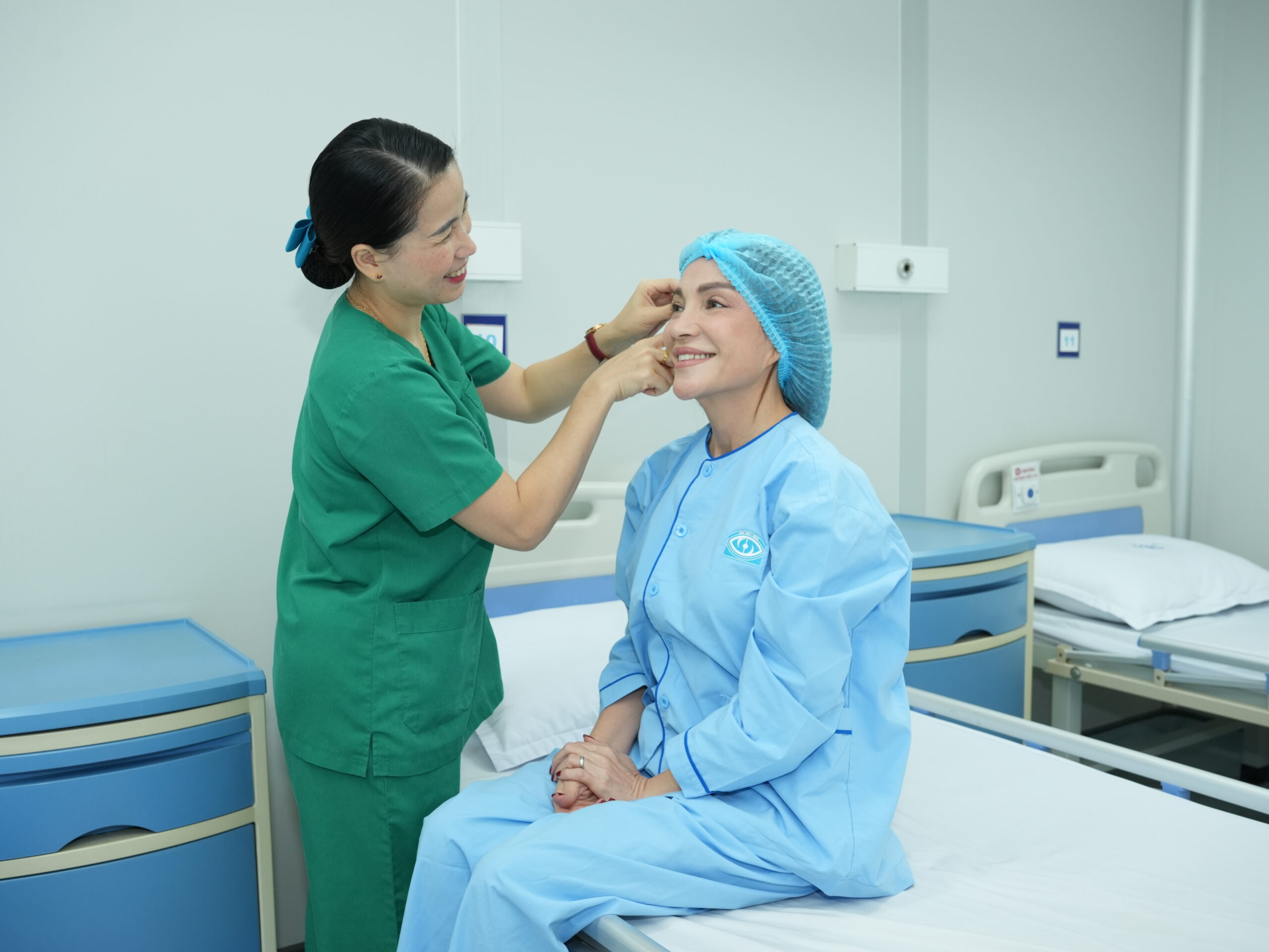 Điều dưỡng chăm sóc bệnh nhân sau phẫu thuật