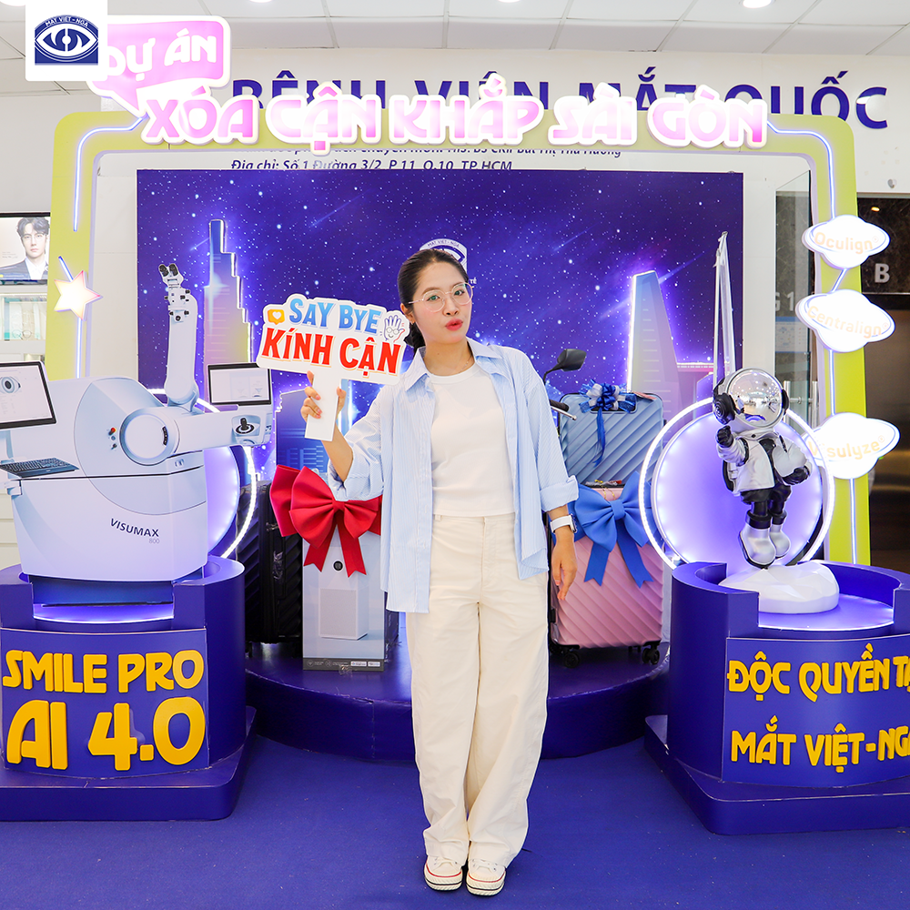 Mắt Việt - Nga có rất nhiều ưu đãi dành cho khách hàng Xoá cận