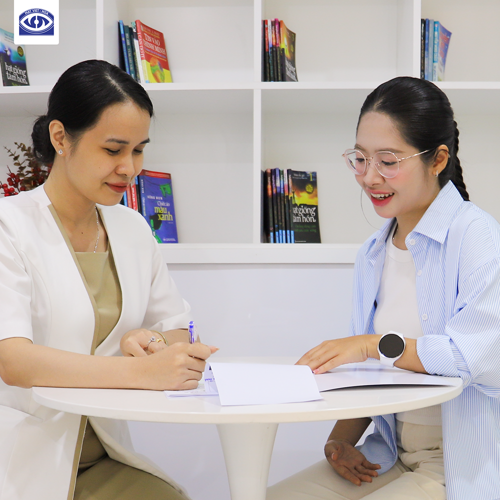 Tư vấn phẫu thuật Xoá cận
